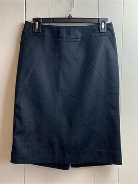 Merona Black Pencil Skirt - Classic Office Staple  size  4